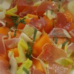 Salade de melon au jambon cru endives menthe et citron